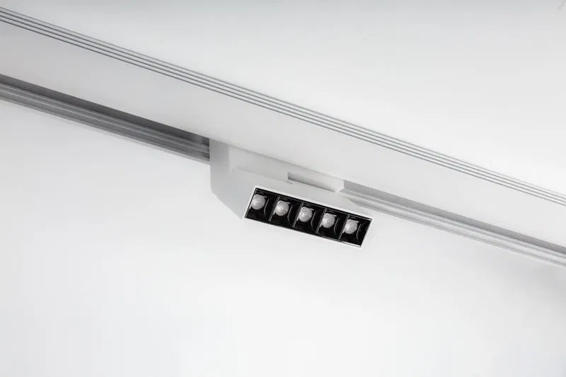 Светильник трековый SY-601253-10-WH-WW 10Вт 3000К SWG PRO бел. DesignLed 00-00009439