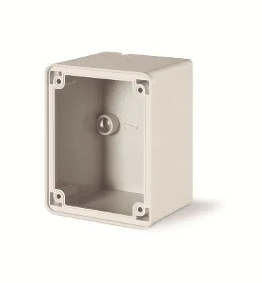Коробка для настенного монтажа розеток с фланцем 84*106 мм DIS5700032 DKC