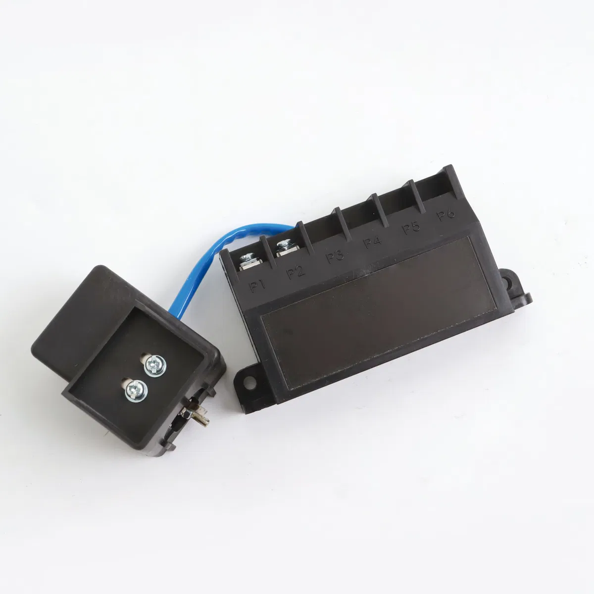 Расцепитель пониженного напряжения UVT для  MGS800/630/400 напряжение DC110 UVT-MGS800DC110R DKC