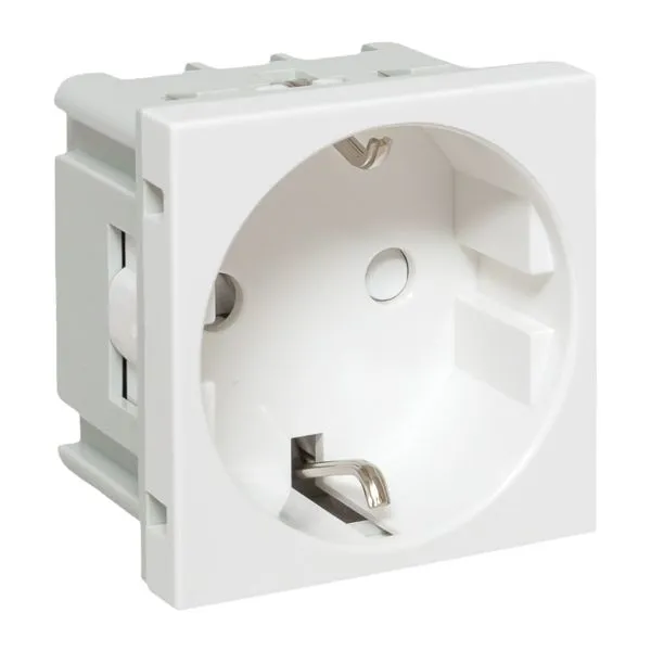Розетка 45x45 с заземлением, с защ. шторками, 90 градусов, белая EKF E2MR16-028-10