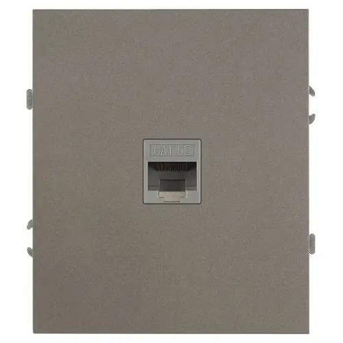Розетка информационная 1-м СП Arktik RJ45 16А IP20 250В титан Эра Б0070480