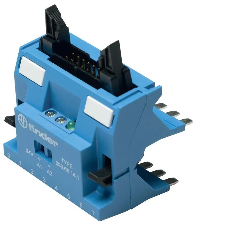 MasterADAPTER 适配器，用于连接 8 个 MasterINTERFACE FINDER 接口模块 09368141