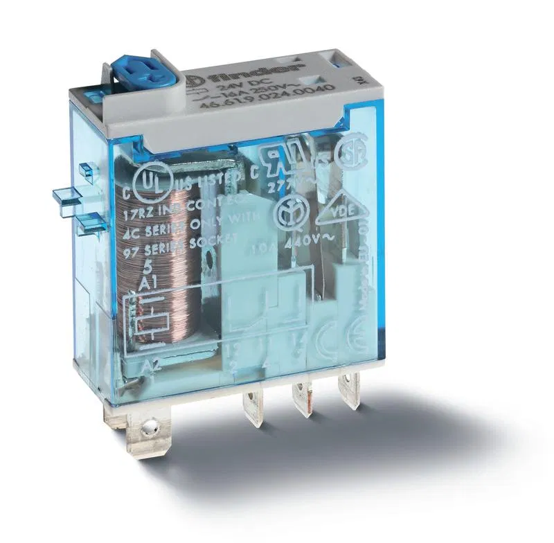 Miniature industrial electromechanical relay, mounting in socket or Faston terminals (4.8x0.5mm) 1CO 16A AgNi 24V DC moisture-protected RTII options: test button + mechanical indicator FINDER 466190240040