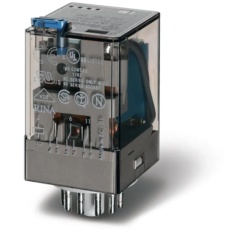 通用电磁继电器 插座式安装 11针插头 3CO 10A AgNi 125V DC RTI 选项：测试按钮 + 机械指示器 FINDER 601391250040
