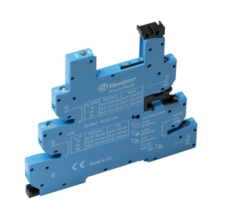 MasterPLUS 插座，带螺钉端子（带夹钳），适用于 34 系列 24V DC 继电器，附带塑料夹，选配件：LED FINDER 93637024