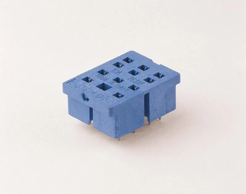 PCB socket for relay 55.32, includes metal clip 094.51 FINDER 9412SMA