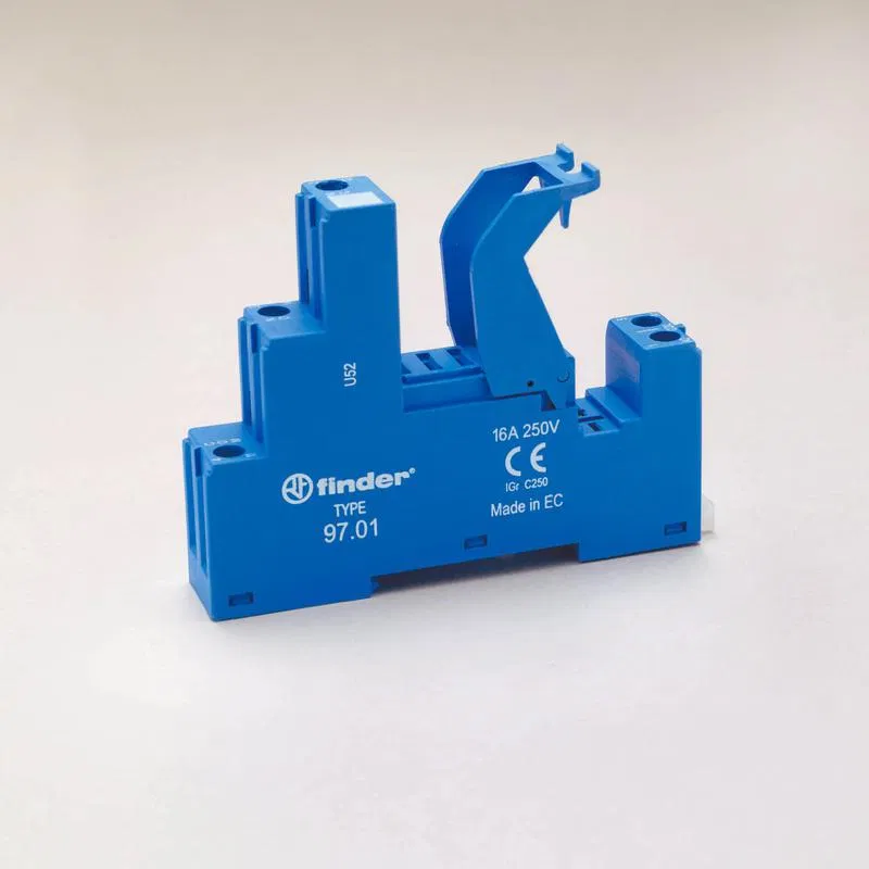 Socket with screw terminals (with clamping cage) for relays 46.61 modules 86.30 99.02 including metal clip 097.71 blue FINDER 97017SMA