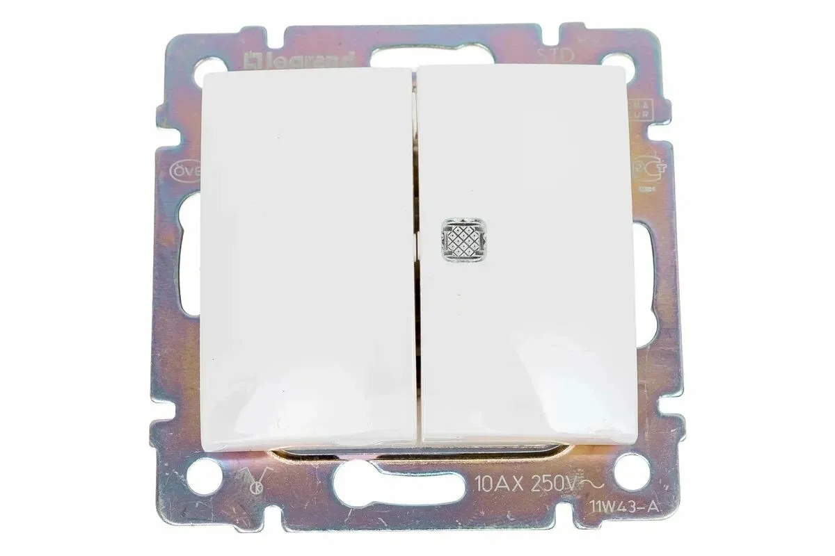VALENA DIY Выключатель 2-клавишный с индикацией схема 5L 10АХ безвинтовые зажимы белый 694278 IEK
