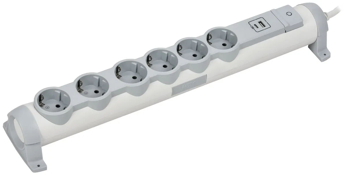 COMFORT Удлинитель У06К 6 мест 2P+PE 1,5м 3х1,5мм2 16А USB A+C 20Вт белый IEK 694617