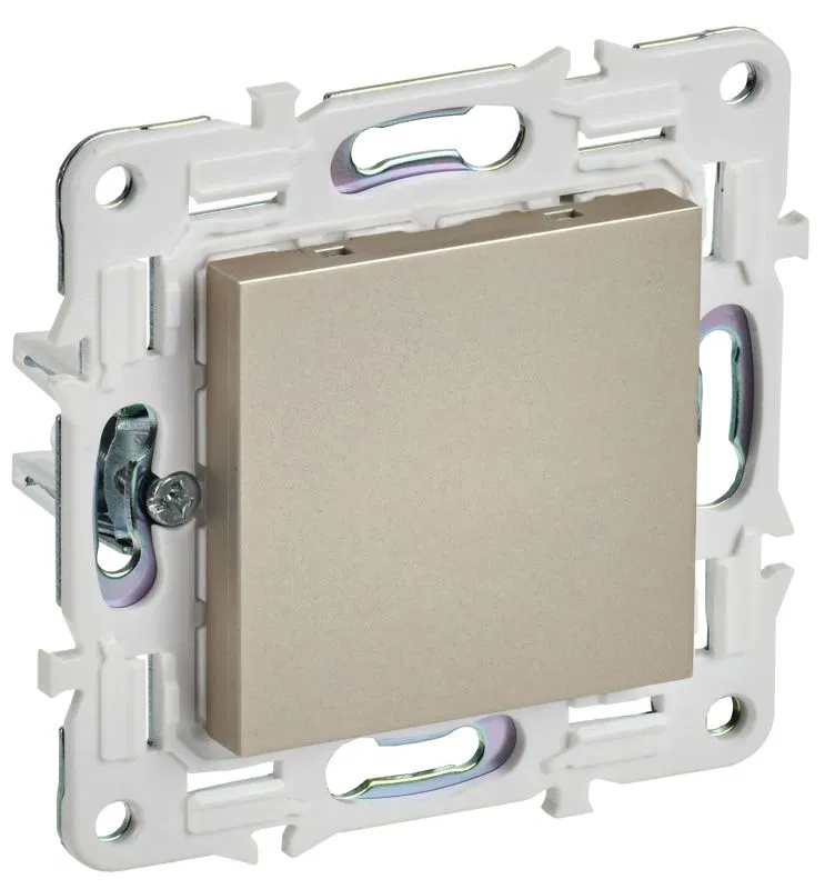 Заглушка с суппортом SKANDY SK-C01Sh шампань IEK SK-PL10-K37