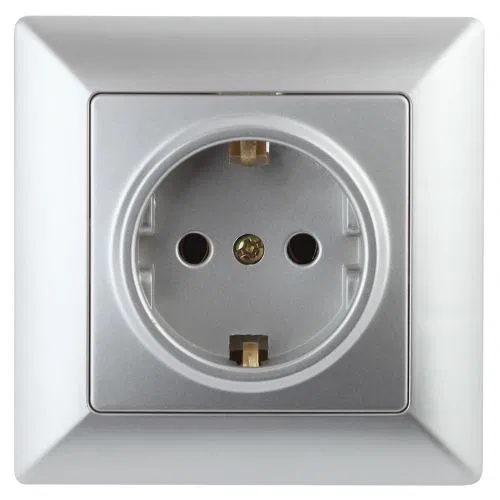 Розетка 1-м СП Solo 4-206-03 16А 250В IP20 2P+E Schuko с заземл. защ. шторки алюм. Intro Б0053683