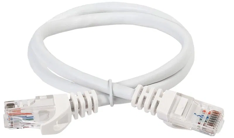 Патч-корд кат.5E UTP 3м бел. ITK PC08-C5EU-3M