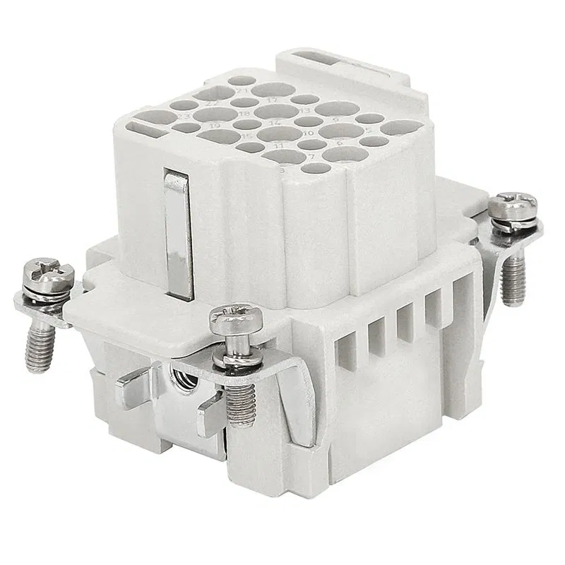 Розетка OptiLink HDC-HDD-24-10-FC-(0.14-2.5) 250В КЭАЗ 352231