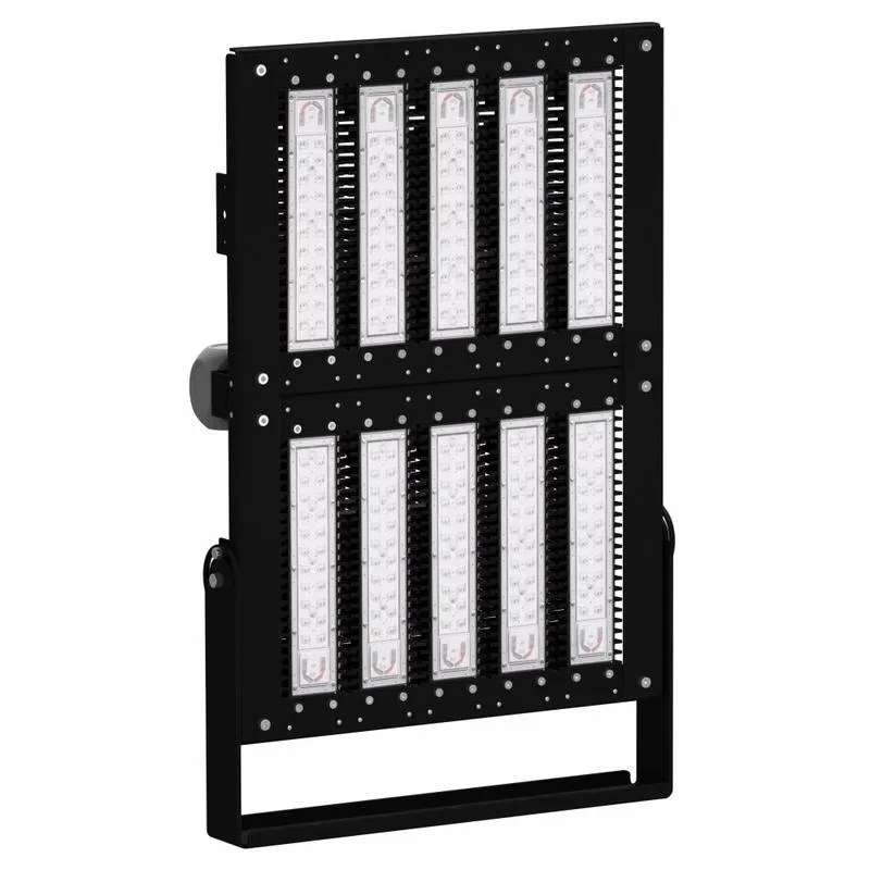 Светильник светодиодный LAD LED R500-10-M-6-500L 500Вт 5000К IP67 230В КСС типа "Ш" крепление на лире ЛАДзавод LADLED10M6500L ЛАДзавод светотехники