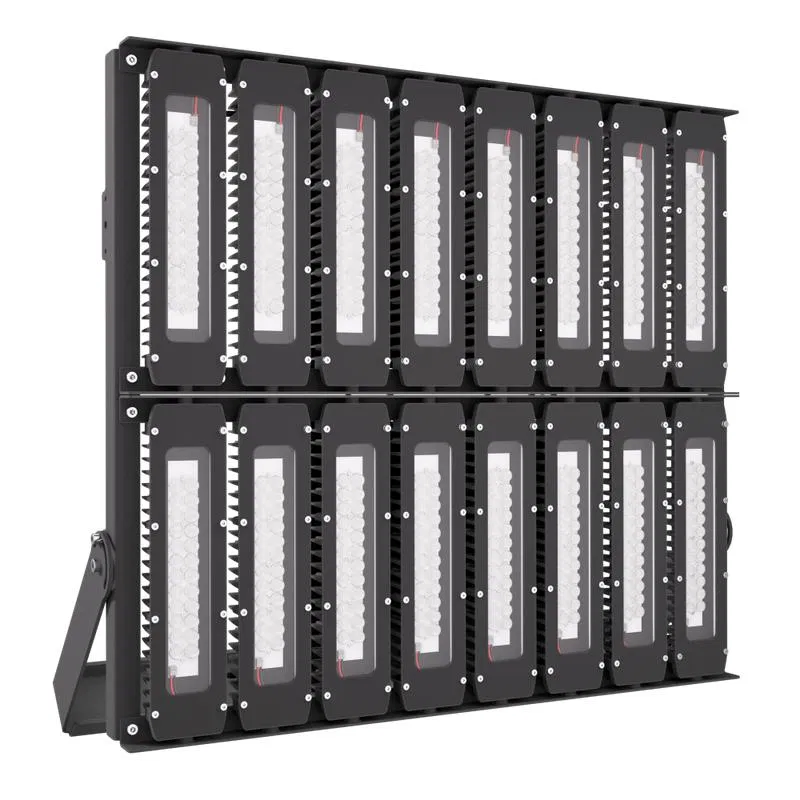 Прожектор светодиодный LAD LED R700-16-PC-60-750-D48-1600L1 ST 1600Вт IP67 5000К 230В CRI70 КСС типа "Г" крепление на лире ЛАДзавод LADR716PC60750D481600L1ST ЛАДзавод светотехники