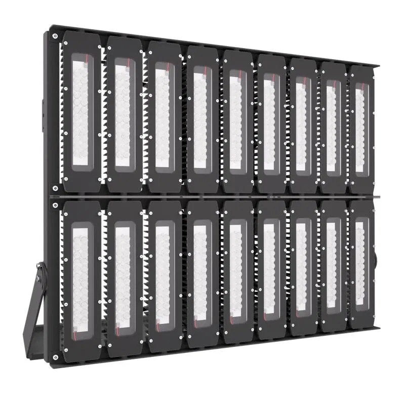 Прожектор светодиодный LAD LED R700-18-PC-120-750-D48-1800L1 ST 1800Вт IP67 5000К 230В CRI70 КСС типа "Д" крепление на лире ЛАДзавод LADR718PCLS750D481800L1ST ЛАДзавод светотехники
