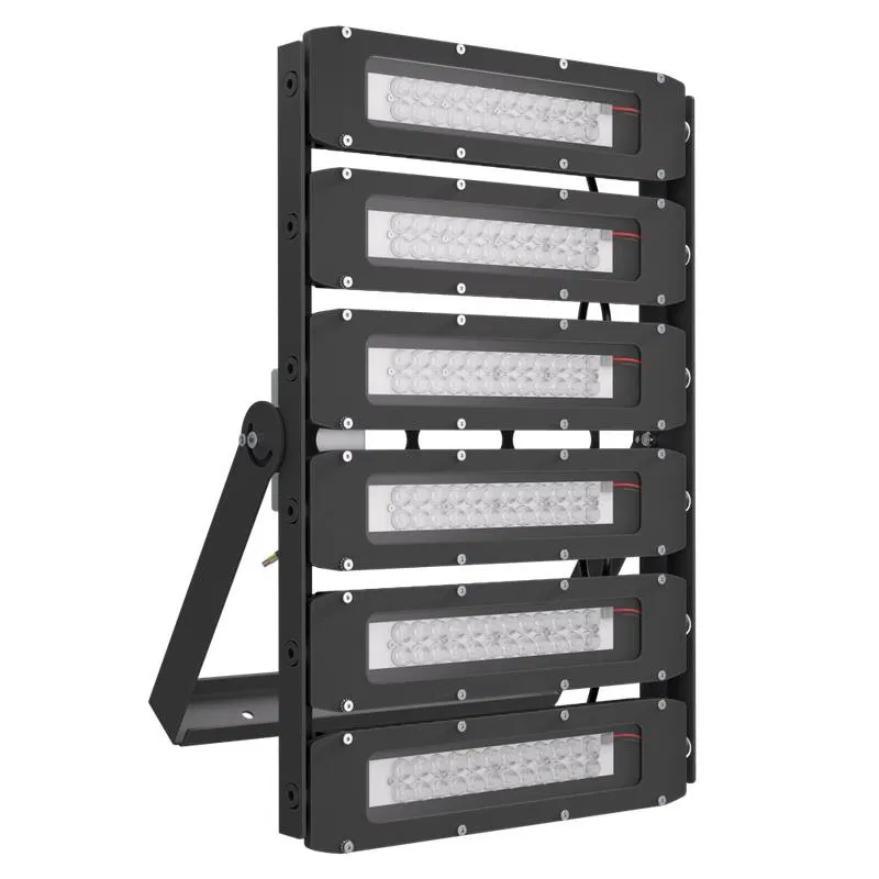 Прожектор светодиодный LAD LED R700-6-PC-30-750-D48-600L1 ST 600Вт IP67 5000К 230В CRI70 КСС типа "Г" крепление на лире ЛАДзавод LADR76PC30750D48600L1ST ЛАДзавод светотехники