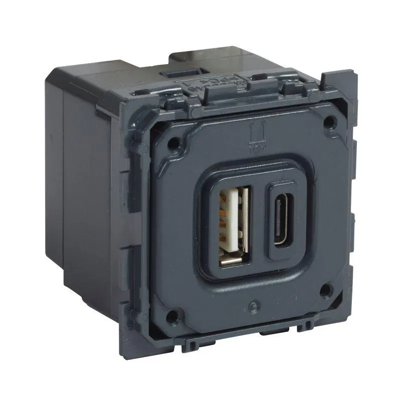 Celiane. Charger with two USB ports type A-type C 240V/5V 3000mA. 067465 Legrand