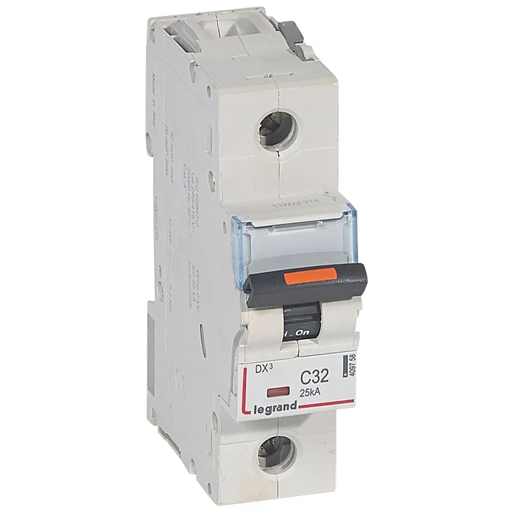Авт.выкл.DX3 1П C32А 25кА LEGRAND 409758