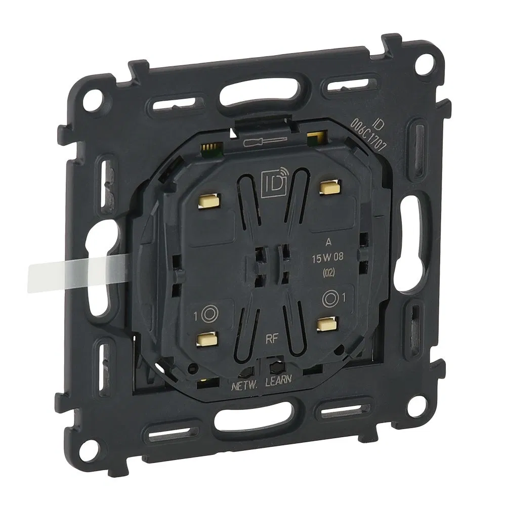 Valena IN'MATIC MyHome Play Zigbee. Радиоуправляющее устройство одноклавишное для управления освещением On/Off. 752081 Legrand