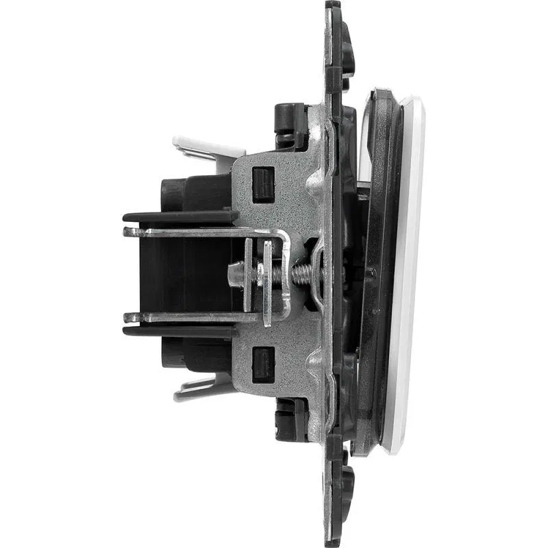 Valena ALLURE. Two-gang switch 10A 250V with faceplate. Screwless terminals. White 752708 Legrand