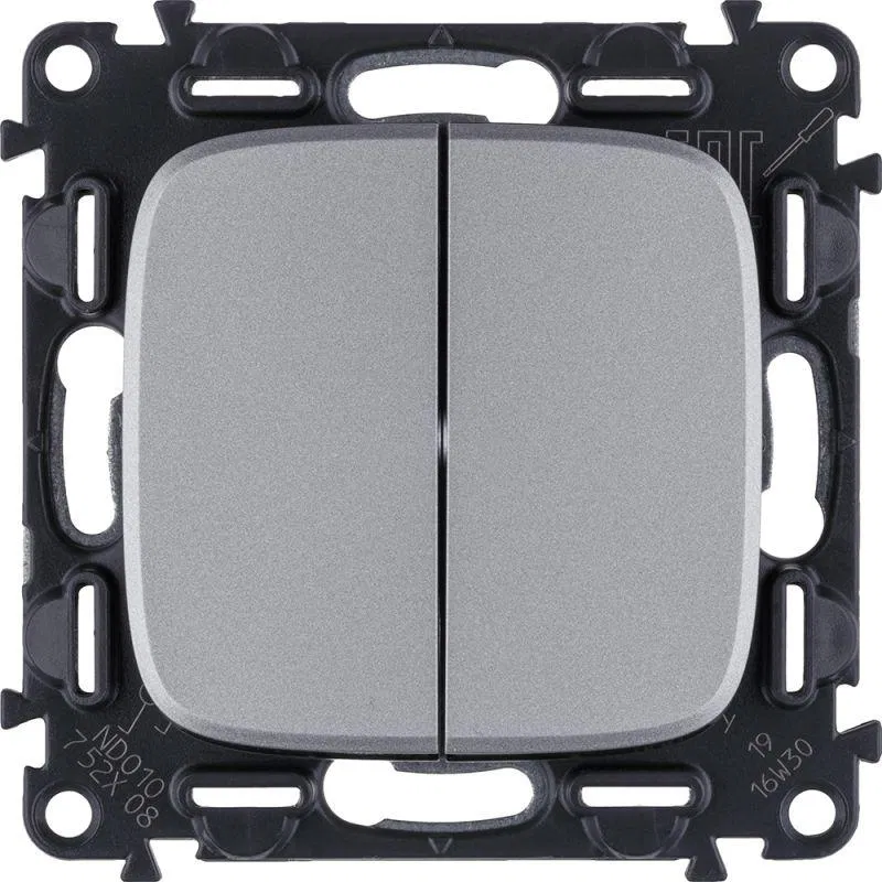 2-way Switch Valena Allure 10A IP20 250V with faceplate screwless terminals aluminum mechanism Leg 752908 Legrand