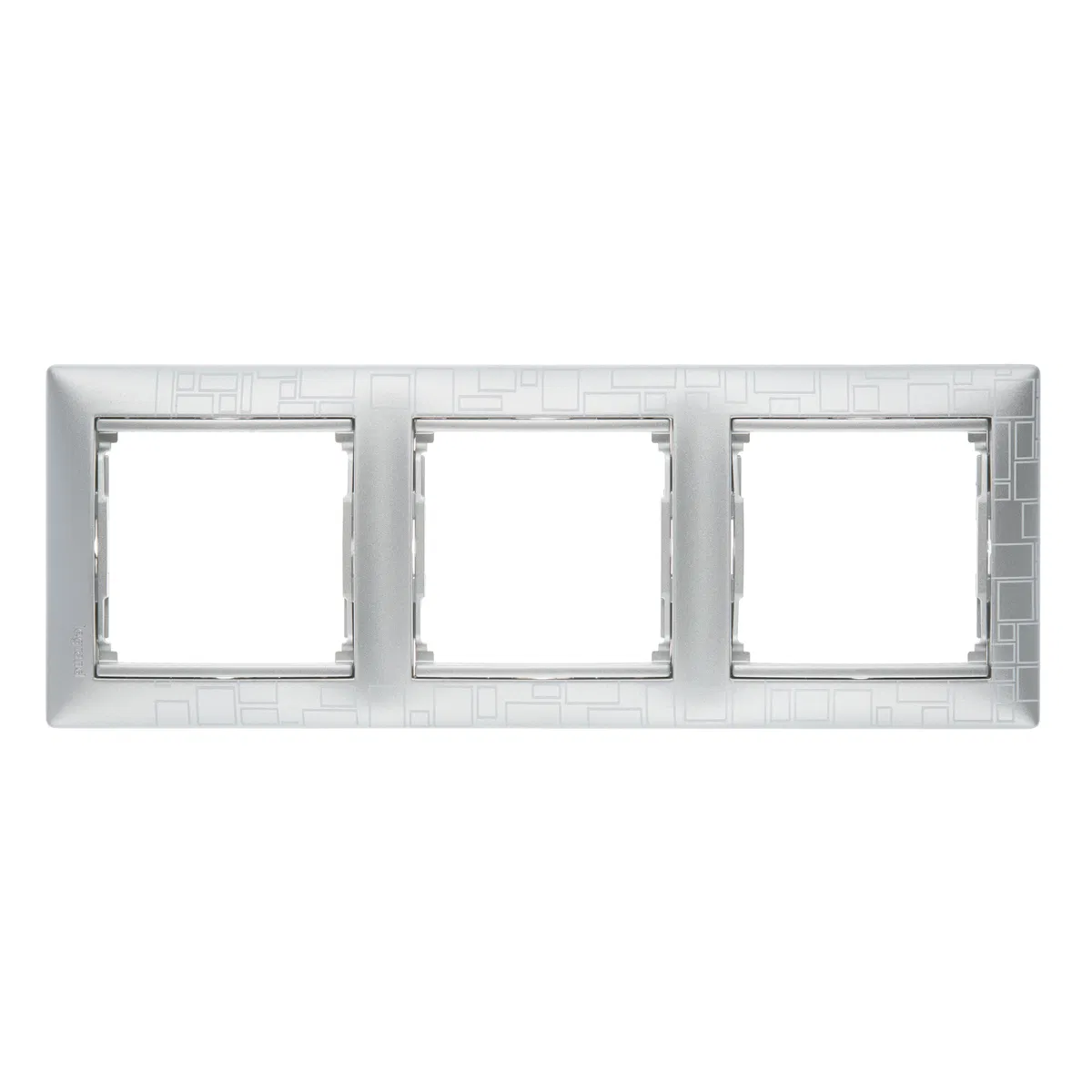 VALENA Рамка 3-местная алюминий модерн 770343 Legrand