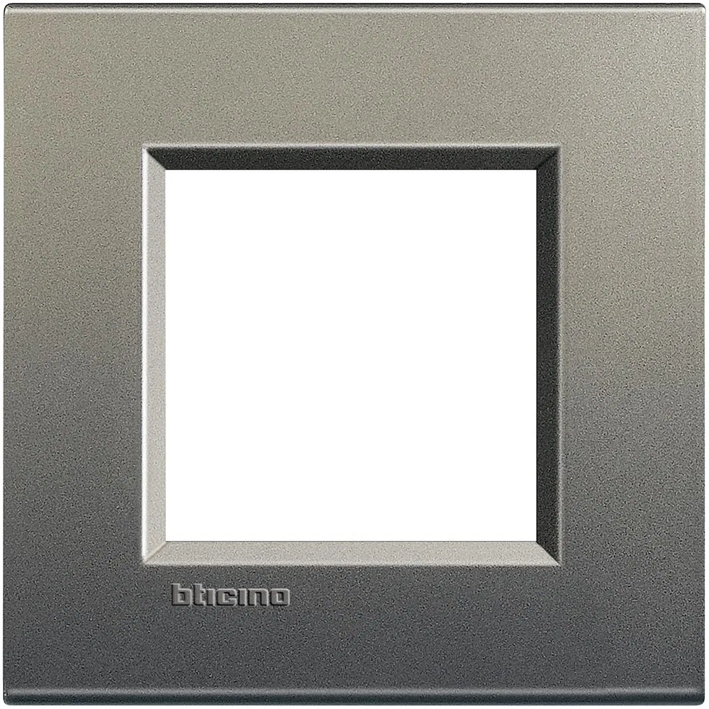 LivingLight Рамка прямоугольная, 1 пост, цвет Серый шелк LNA4802AE Legrand