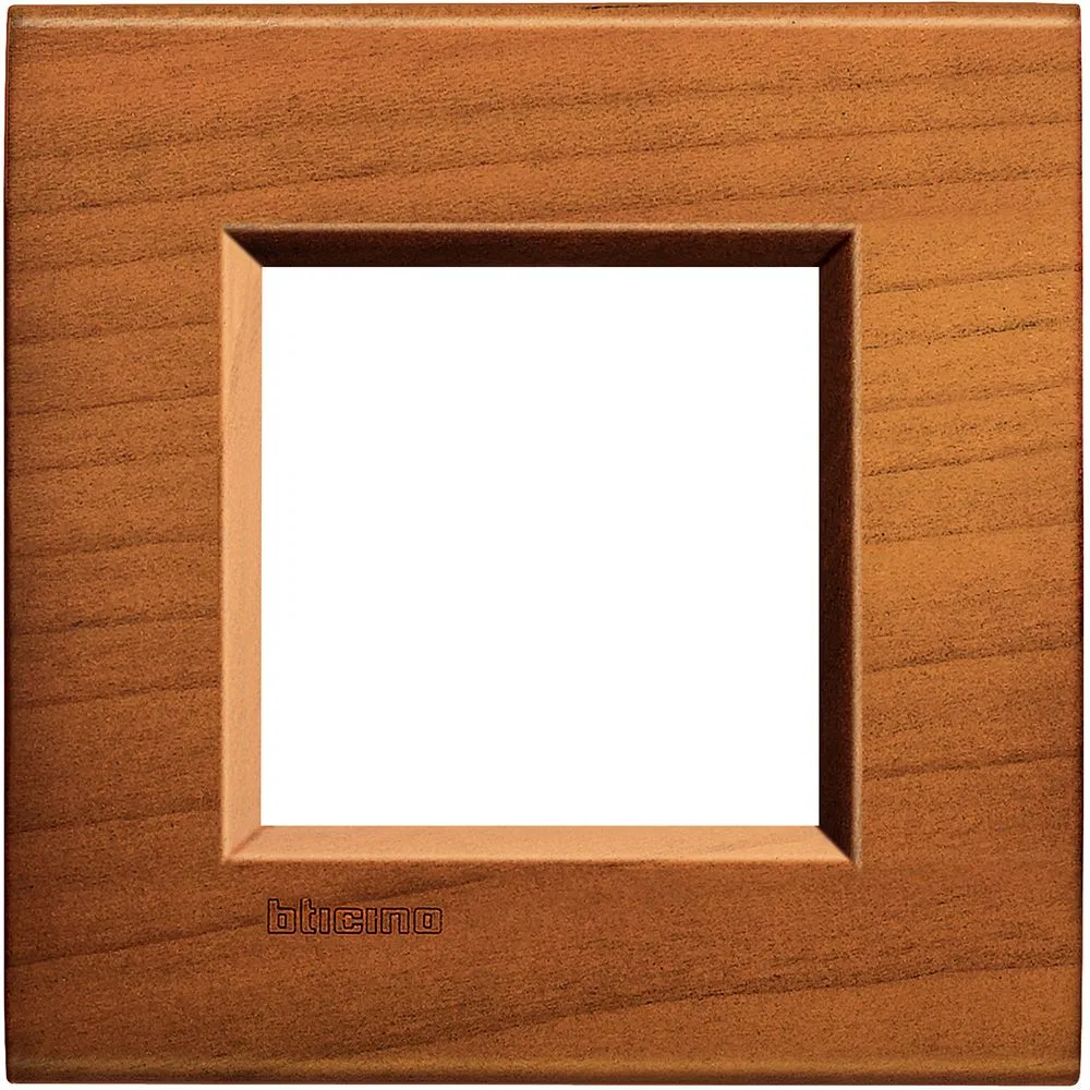 LivingLight Рамка прямоугольная, 1 пост, цвет Американская вишня LNA4802LCA Legrand