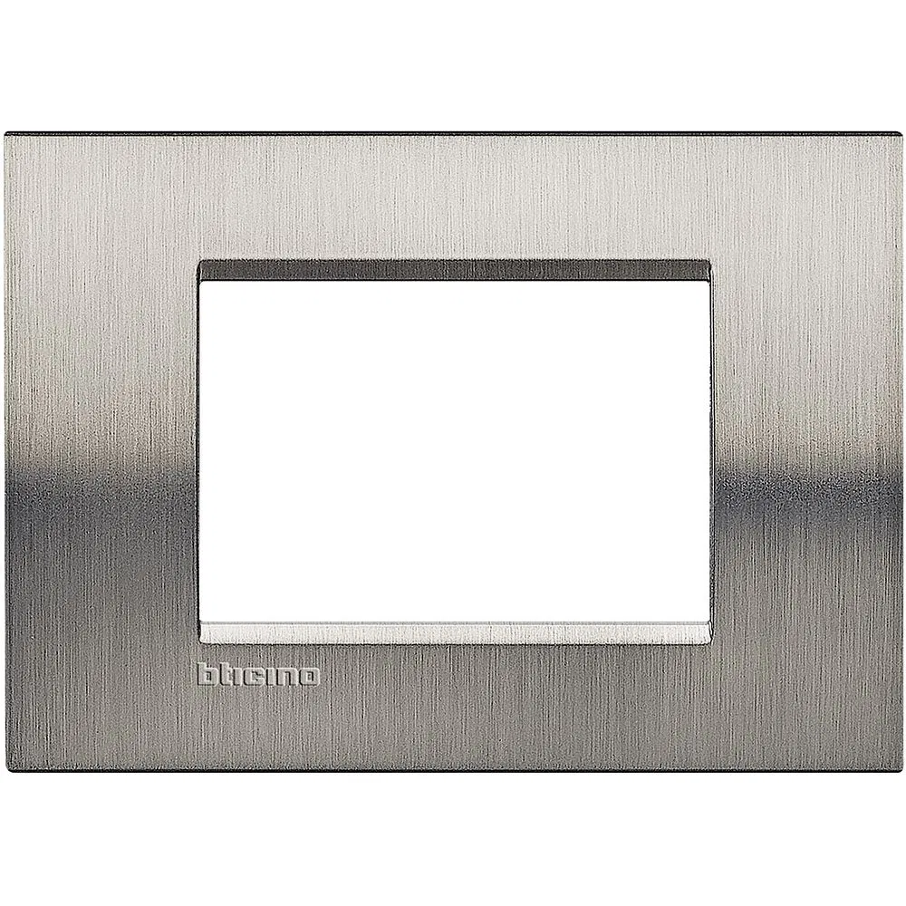 LivingLight Рамка прямоугольная, 3 модуля, цвет Фактурная сталь LNA4803ACS Legrand