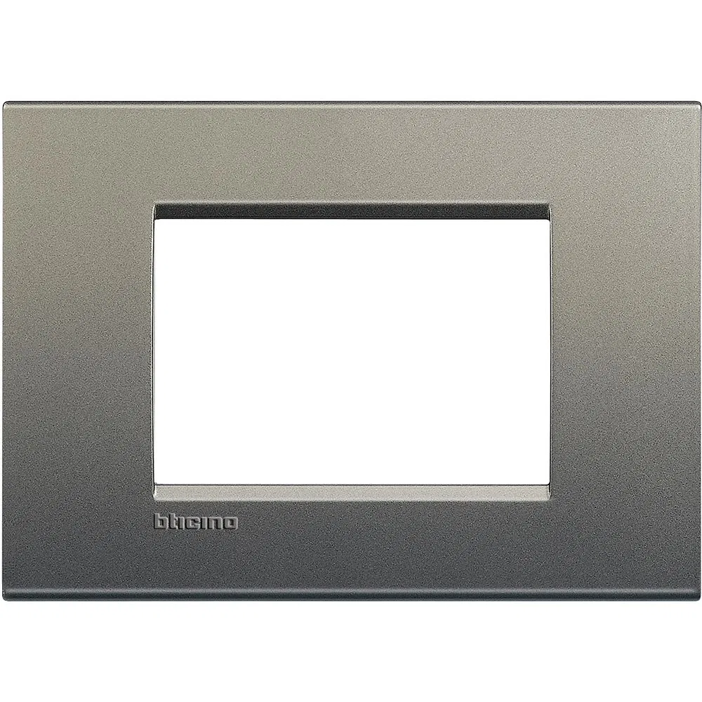 LivingLight Рамка прямоугольная, 3 модуля, цвет Серый шелк LNA4803AE Legrand