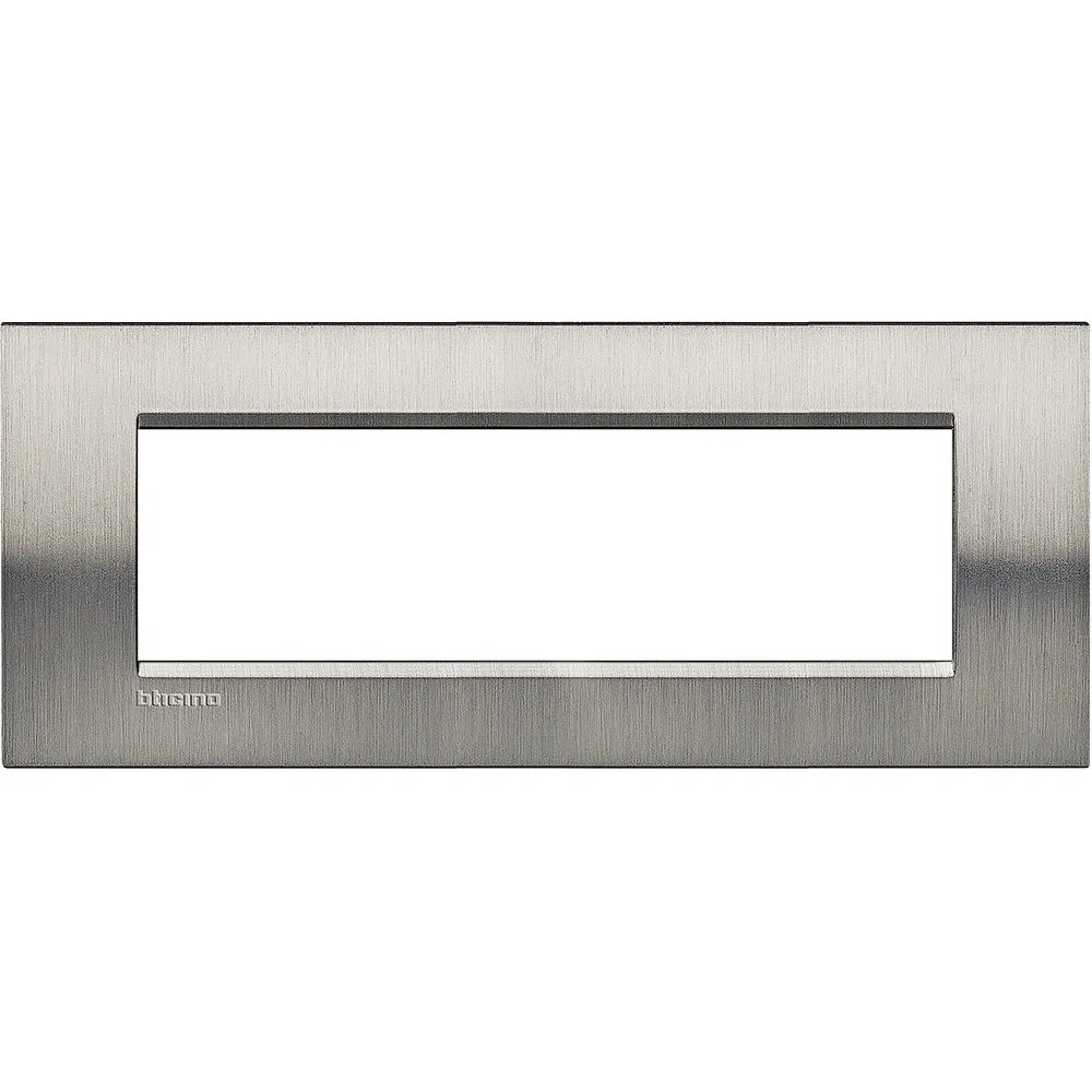 LivingLight Рамка прямоугольная, 7 модулей, цвет Фактурная сталь LNA4807ACS Legrand