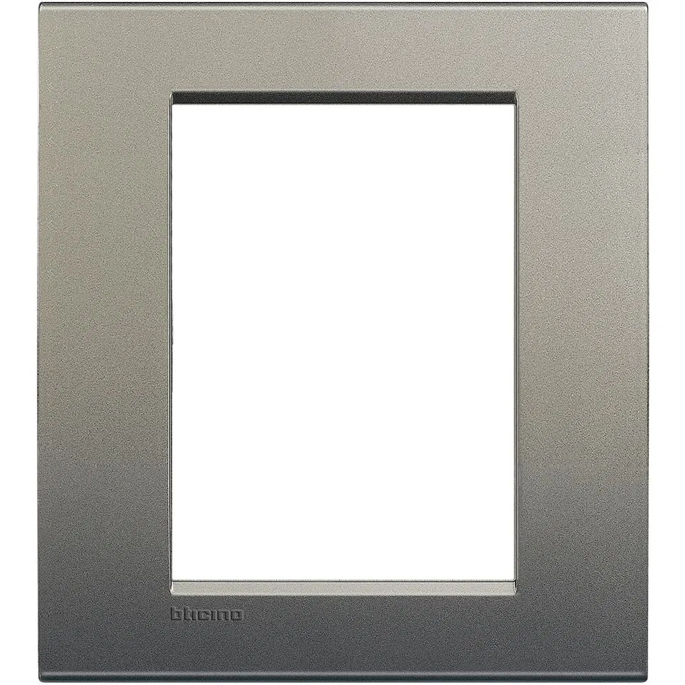 LivingLight Рамка прямоугольная, 3+3 модуля, цвет Серый шелк LNA4826AE Legrand