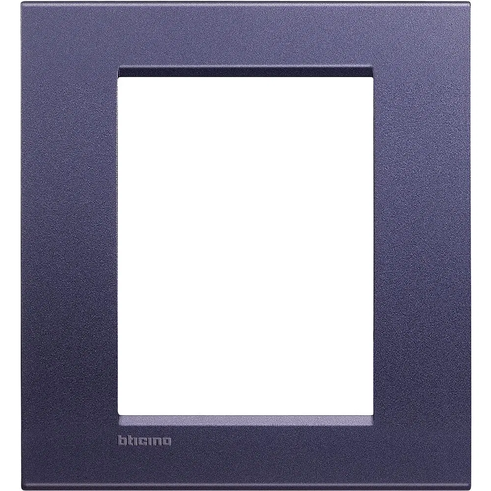 LivingLight Рамка прямоугольная, 3+3 модуля, цвет Синий шелк LNA4826CB Legrand