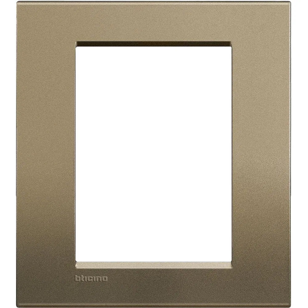 LivingLight Рамка прямоугольная, 3+3 модуля, цвет Коричневый шелк LNA4826SQ Legrand