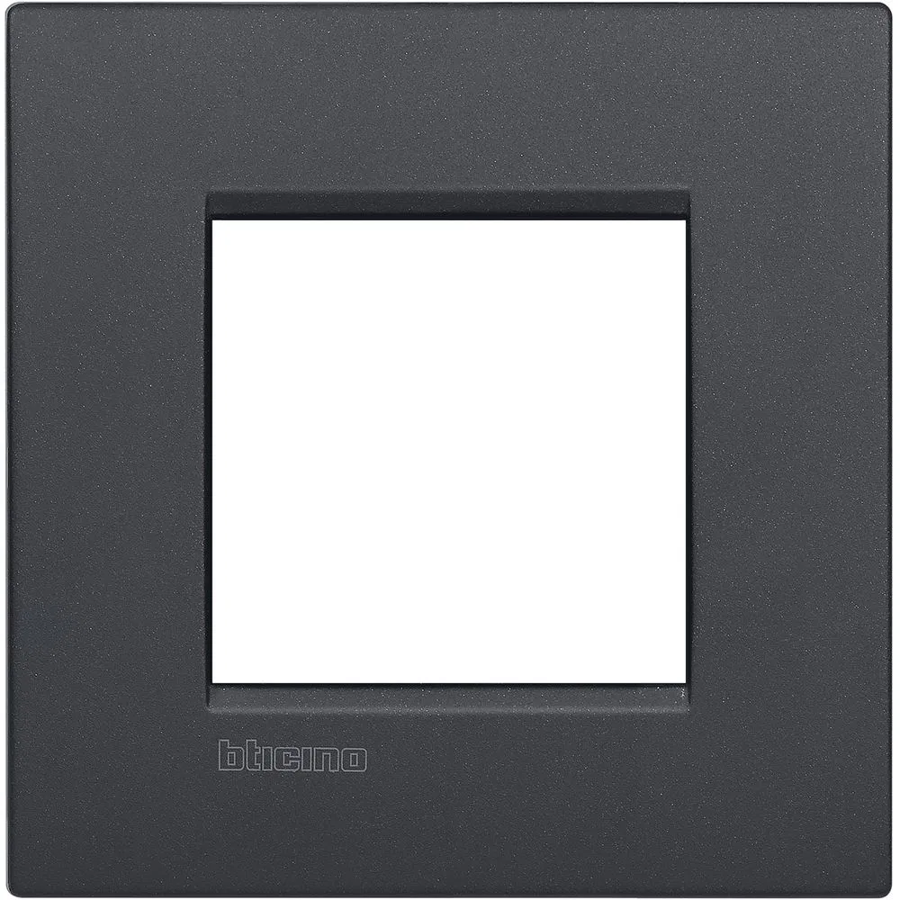 Livinglight AIR 1 пост Антрацит LNC4802AR Legrand