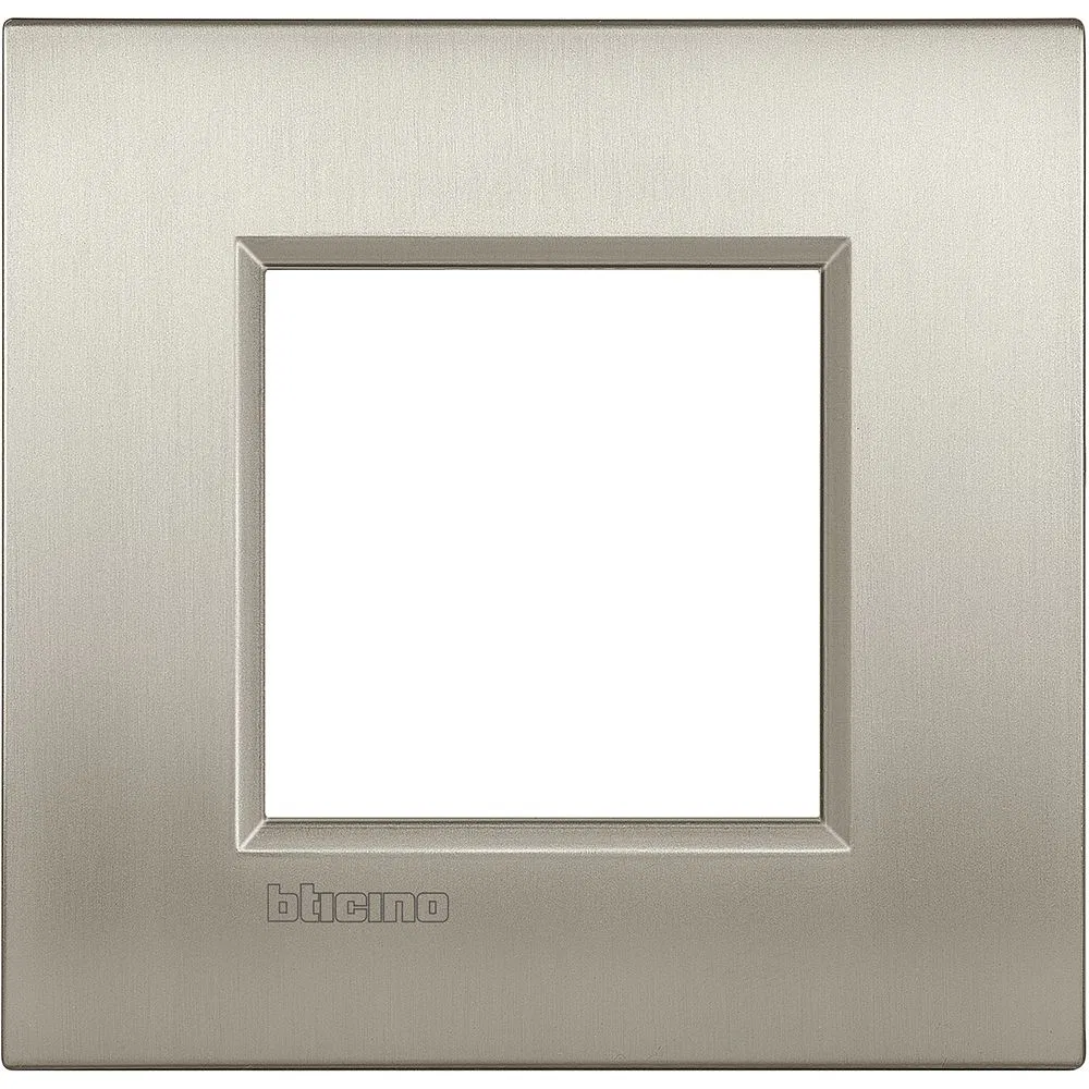 Livinglight. Рамка Air, итальянский стандарт 2 мод. Цвет "Матовый титан" LNC4802TIS Legrand