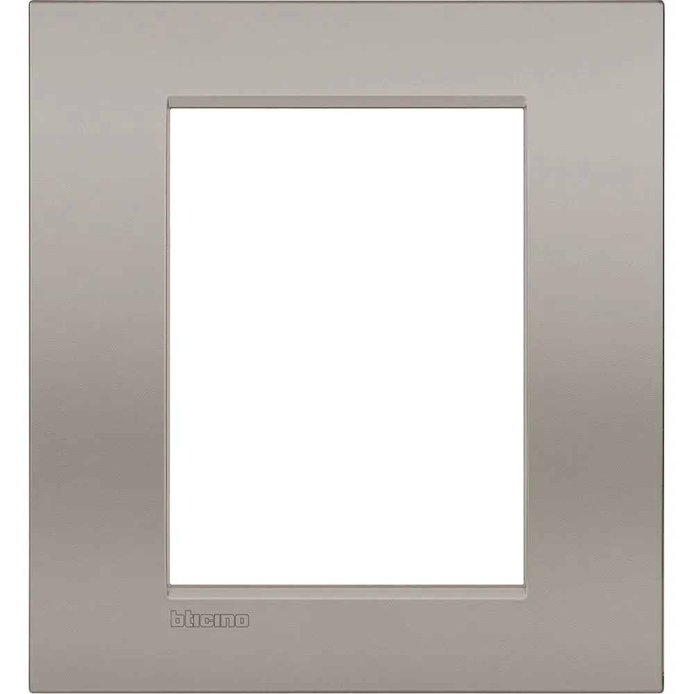 Livinglight. Рамка Air, итальянский стандарт 3+3 мод. Цвет "Песчаник" LNC4826SB Legrand