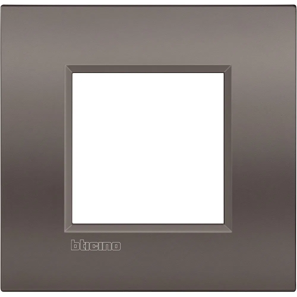 Livinglight. Рамка Air, немецкий стандарт 2 мод. Цвет "Глина" LNE4802CY Legrand