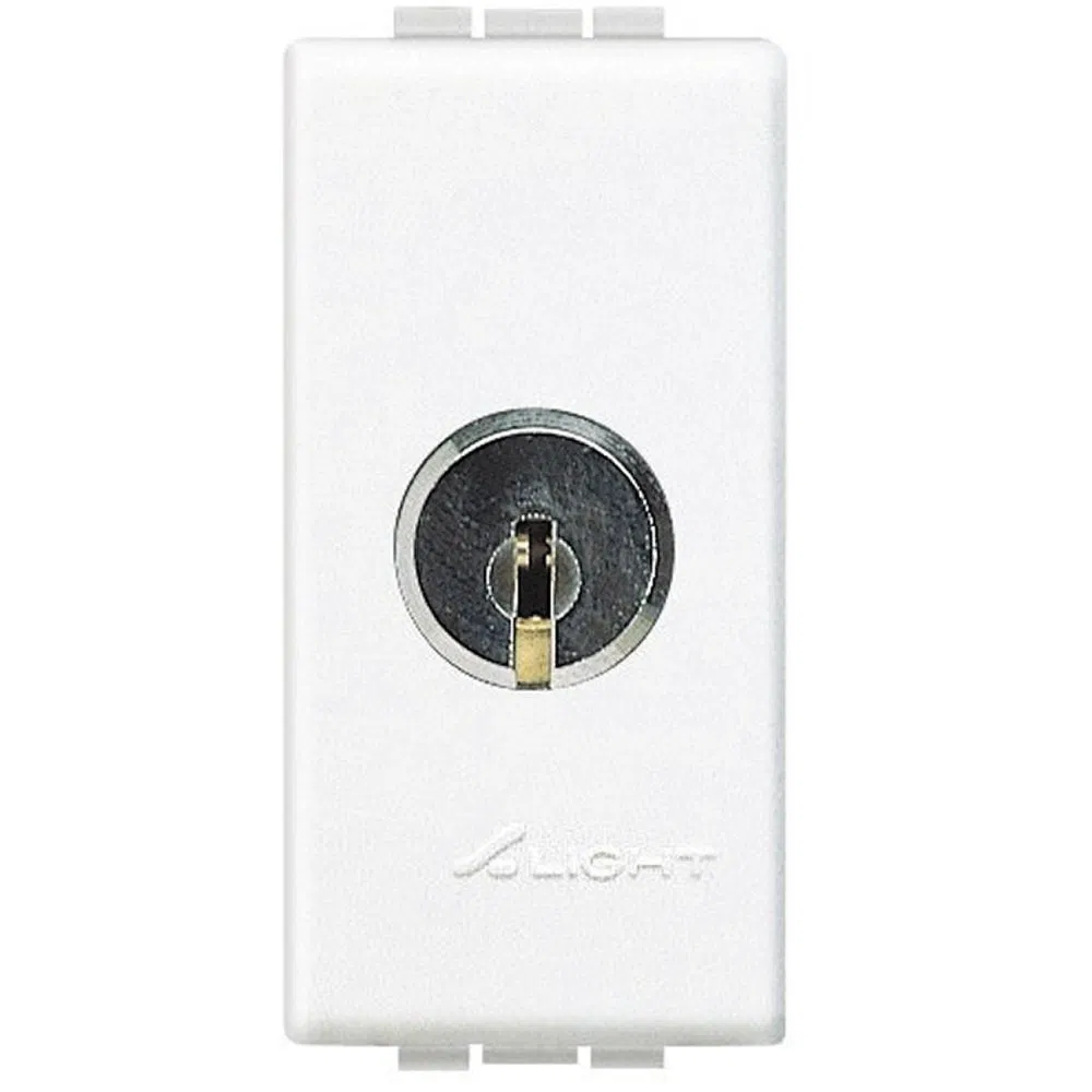 2х полюсный переключатель 1П с ключом, 16А N4022 Legrand