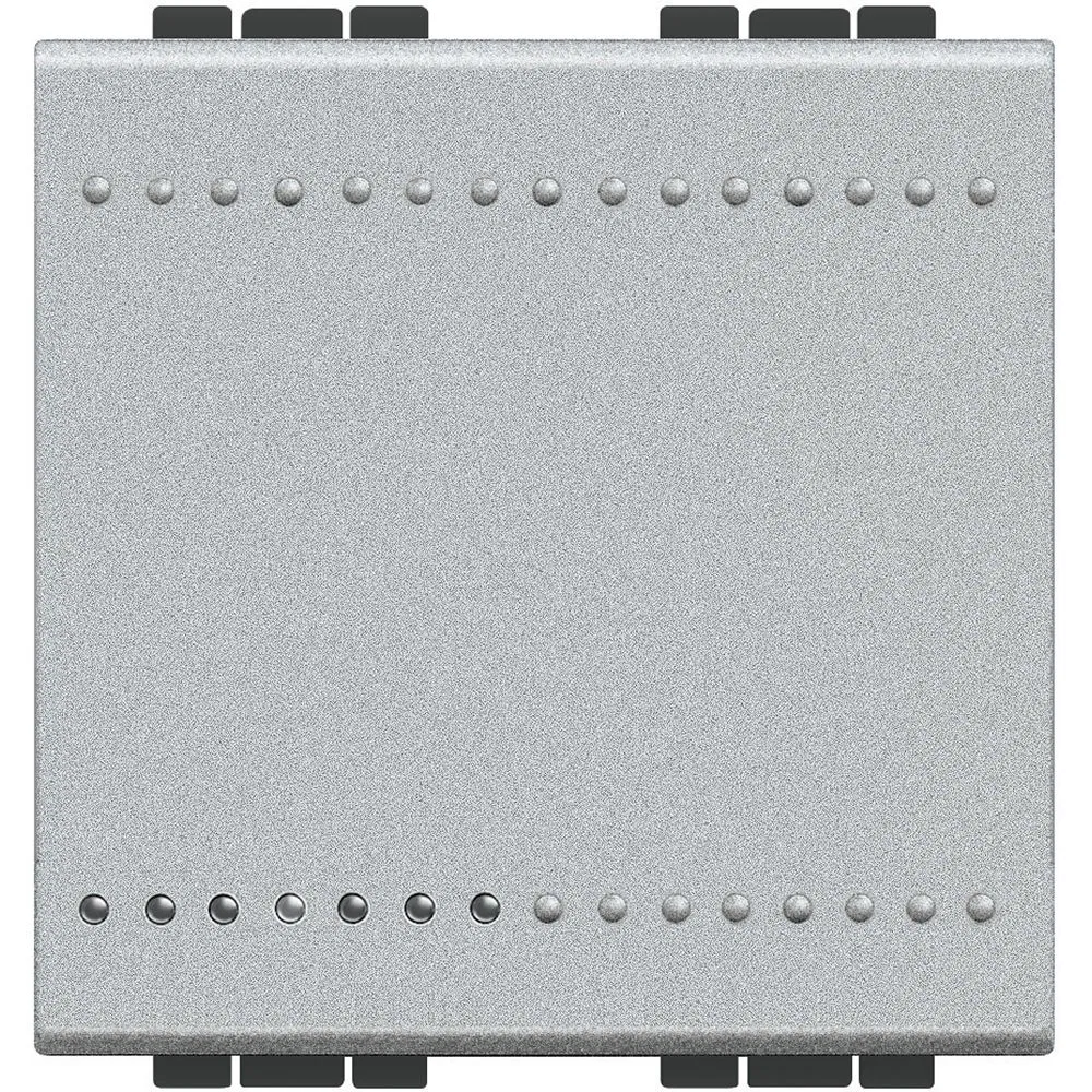 Livinglight Выключатель с винтовыми клемами, размер 2 модуля, алюминий NT4001M2N Legrand