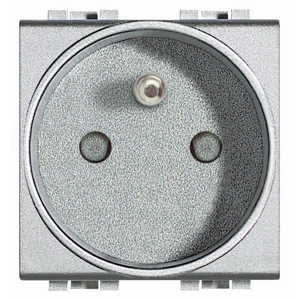 插座 2P + 接地 10A/16A 250V 带保护盖板 2 模块 法国标准 NT4142 Legrand