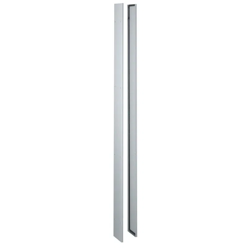 2块 XL³ 800 侧板组件 - 用于配电柜 货号 0 204 53/58 - 高度 1595 mm 020468 Legrand