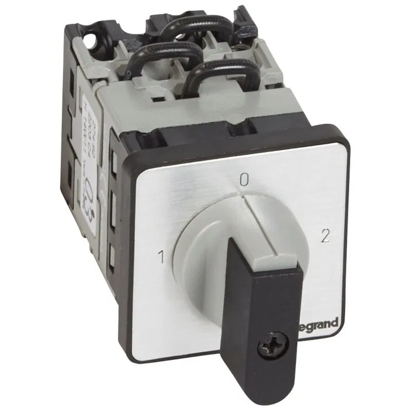 2-way switch with ''0'' position, 90° - PR 12 - 3P - 6 contacts - door mounting 027492 Legrand