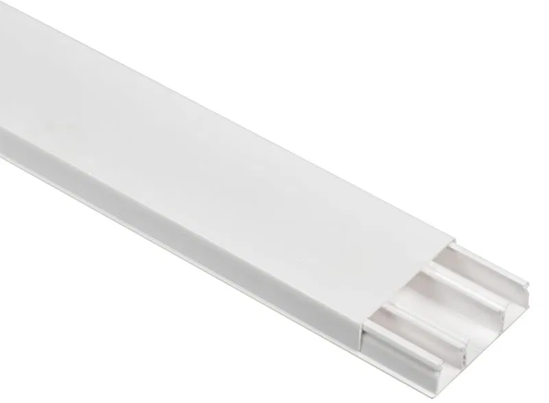 Кабель-канал 3-секц. 60х16 L2100 пластик DLPlus с перегородкой бел. ИЭК Leg 030026 Legrand (группа IEK)
