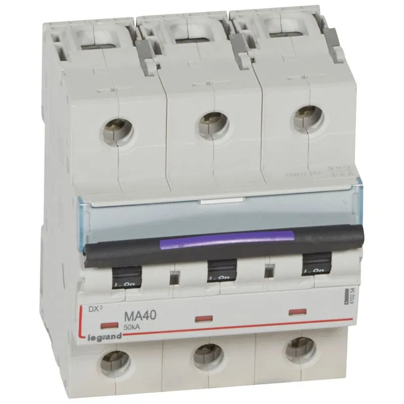 DX3 авт.выкл. 50кА 40А 3п MA LEGRAND 410254