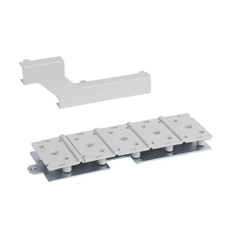 DPX3 1600 Пластина для установки сигнального контакта 422595 Legrand