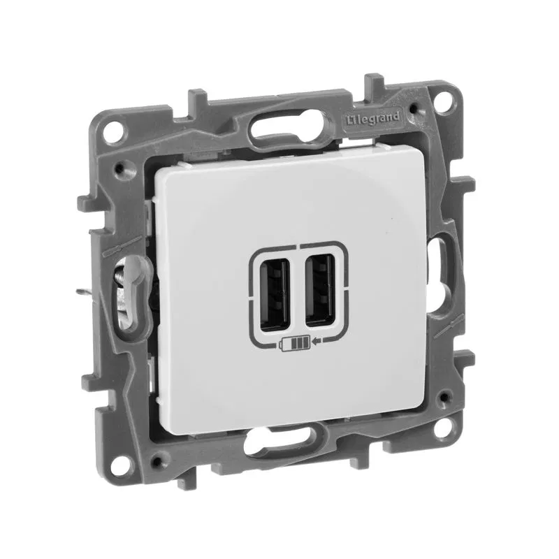 Розетка USB 2-м СП 2мод. Etika 240В/5В 2400мА механизм бел. IEK 672294 Legrand (группа IEK)