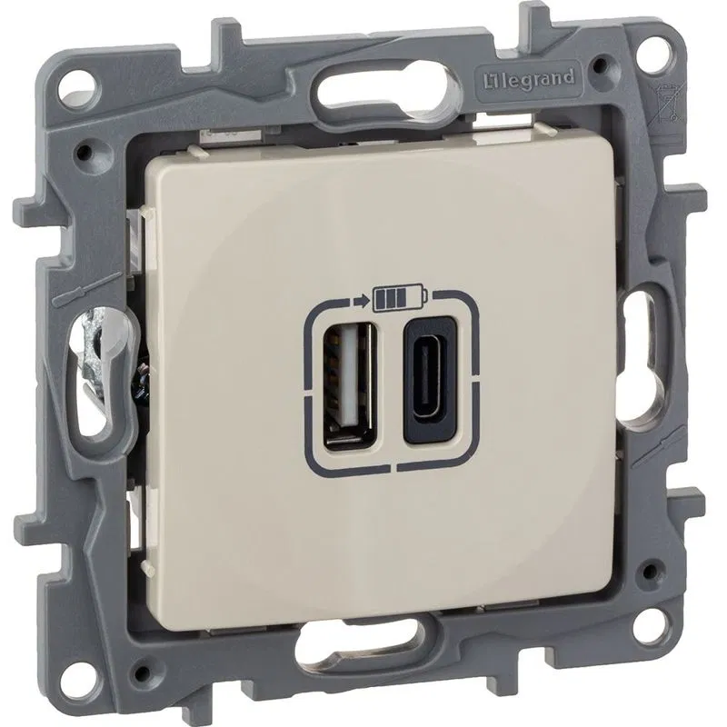 Etika charging device with 2 USB ports A and C 240V/5V 3000mA sl. kost IEK 672336 Legrand (IEK group)