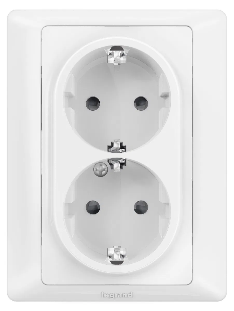 Valena LIFE. Double power socket 2x2K+Z 16A 250V with faceplate. With shutters. Screwless terminals. White 753426 Legrand
